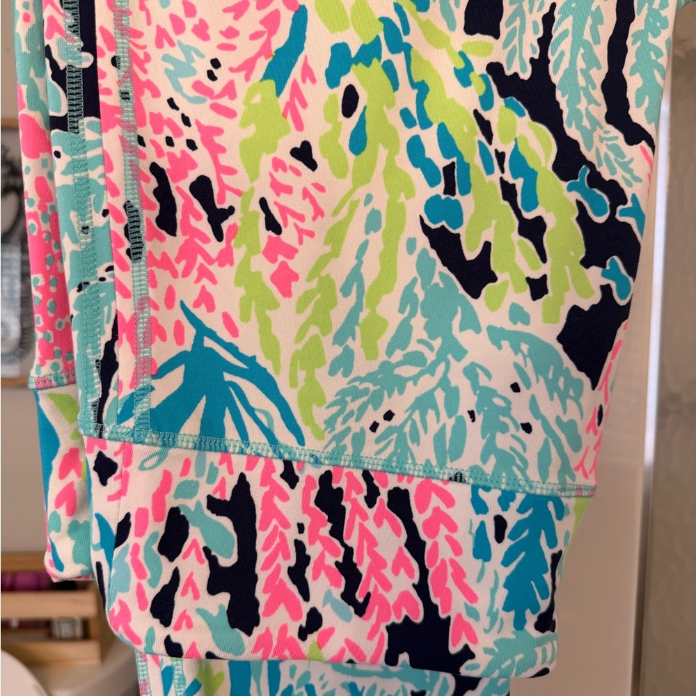 Lilly Pulitzer Luxletic XL Cropped Leggings